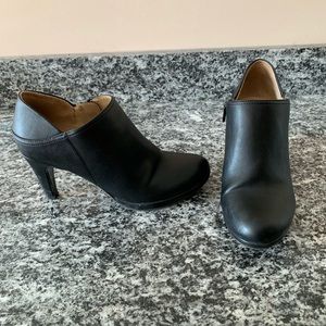 Naturalizer Shoes - Naturalizer comfort booties. Naturalizer Shoes - Naturalizer comfort booties.